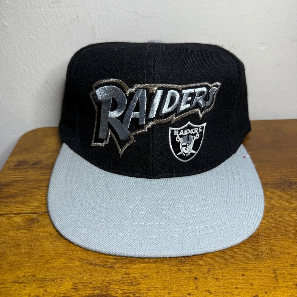 NEW American Needle Las Vegas Raiders Snapback Hat Mens Black Gray NFL Wool